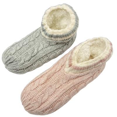 China Fuzzy Christmas Anti Slip Indoor Comfortable Soft Custom Warm Fluffy Winter Socks for sale