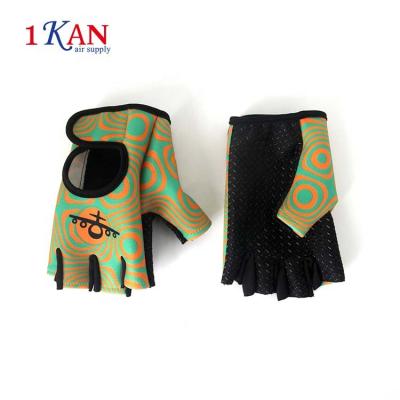 China Comfortable half finger ninja gloves sport gloves with grip protection to prevent injuriy for sports for sale