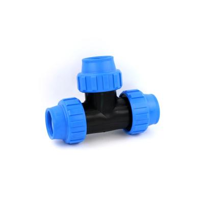 China LDPE PIPE Use Farmland Drip Irrigation Compression Fittings For Drip Irrigation System for sale