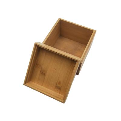 China Custom Europe Small Square Wooden Bamboo Gift Boxes for sale