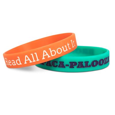 China Factory Price Promotional Eco-friendly PVC Logo Rubber Bracelet /Silicone Custom Wristbands for sale