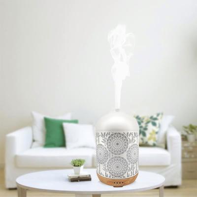 China RV 2021 Hot Sale 300ml Essential Oil Therapy Diffuser Air Humidifier Ultrasonic LED Light for sale