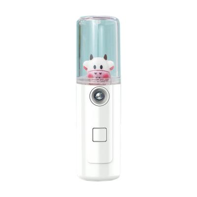 China Popular Car Factory Customized Cartoon Calf Modeling Portable Sensitive Spray Facial Moisturizer for sale