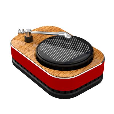 China PORTABLE Retro Feelings Portable Car Aromatherapy In The Form Of Record Player Perfume Air Freshener Solar Car Air Freshener for sale