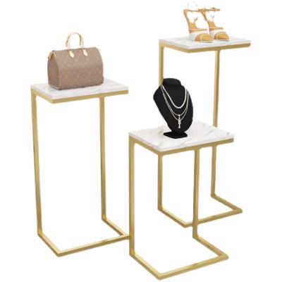 China Shop 3pcs/set Shop Nested End Table Set Clothing Store Gold Worktop Handbag Shoe Rack Metal Nesting Display Table for sale