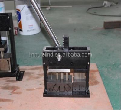 China Manual and punch cutter for the headrail for sale