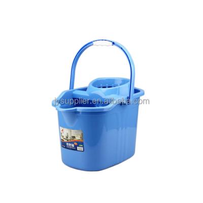 China Plastic Water Durable Broom Bucket for sale