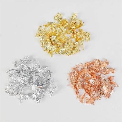 China 1PCS Edible Grade Schabin Acrylic Real Gold Leaf Flakes 2g 24K Gold Dishes Decorative Chef Art Cake Decorating Tools for sale