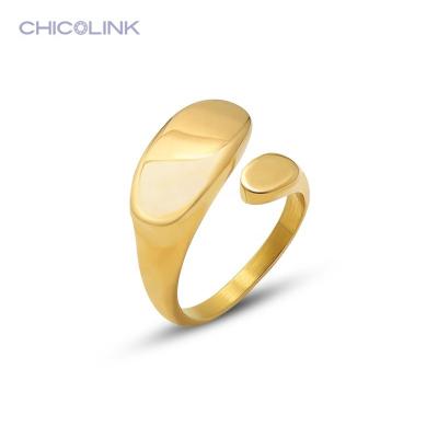 China Color Not Fade Stainless Steel Gold Plated Polish Fashion Jewelry Rings Women Vintage Light Casting Style Wedding Gift High for sale