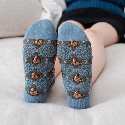 China New high quality fashion women ankle boots antibacterial cute luxury custom made cotton wholesale antibacterial socks for sale