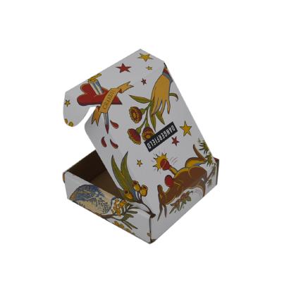 China Custom Quality White Brown Colorful Paper Corrugated Boxes for startups small large business for sale