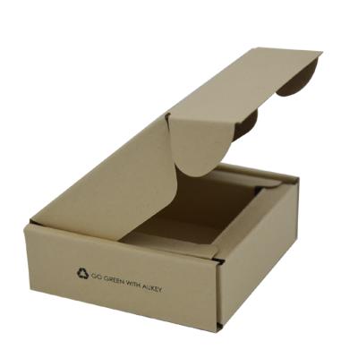 China Higher Density Cost-Effective Kraft Corrugated Box Smooth Surface Custom Color Cardboard Gfit Box zu verkaufen