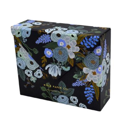 China Wholesale changeable pattern made in China wide variety each with its own characteristics magnet gift packaging box for sale