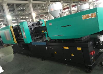 China 300T Horizontal Plastic Injection Molding Machine Screw Type For Plastic Case for sale