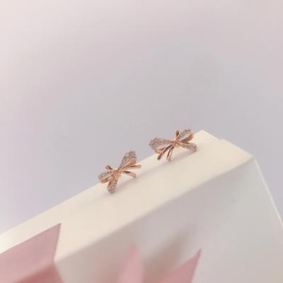 China Designer Popular Real Gold Vintage 2022 Trendy Accessories Women Stud Earrings Earings for sale