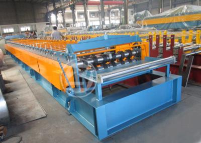 China Lifetime Service Metal Floor Deck Roll Forming Machine with ISO 9001 for sale