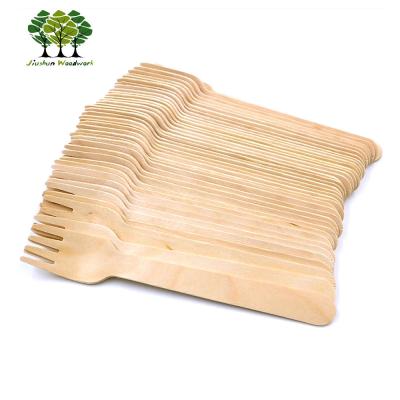 China FSC Disposable Biodegradable Disposable Wooden Knife Cutlery / Fork / Spoon for sale