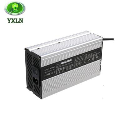 China Hot Selling 600W 25amp 12v 150ah Lead Acid Battery Charging Universal Battery Charger for sale