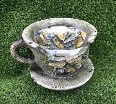 China Europe Manufacturers Garden Custom Small House Sculpture Resin For Mosaic Teacup Flower Pot Crafts for sale