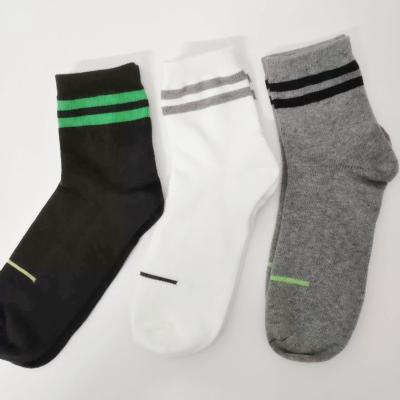 China High Quality Colorful Fashion Sports Cheap Price Men's Socks Men's Basketball Sock for sale