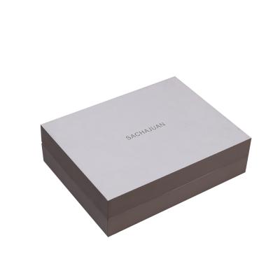 China Handmade White Color Gift Box Luxury Gift Packaging C2S Art Paper + Gray Cardboard With Lids For Packaging 5-7 Days Gift And Craft Accept for sale