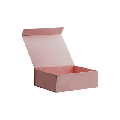 China Recyclable Custom Design Clothing Luxury Goods Folding Packaging Boxes Wedding Gift Customized Logo Cardboard Box for sale