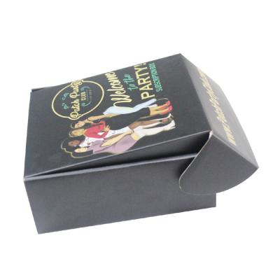 China Recyclable Customized CMYK Color Box Clothing Packaging Printed Kraft Paper Box for sale