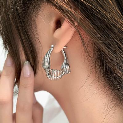 China Hot Selling AmorYubo Anti Allergy Non Tarnish Stainless Steel Jewelry Hoops Gold Plated Round Hoop Earrings for sale