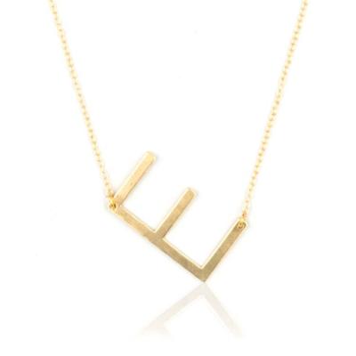 China Amoryu Gold Letter Script Name Necklace Stainless Steel Monogram Necklaces 26 CLASSIC Pendant Alphabet Initial Letters Capital Necklace for sale