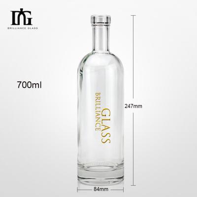 China Large Capacity Glass Wine Bottle with 700ml Capacity and Engraving Surface Handling for sale