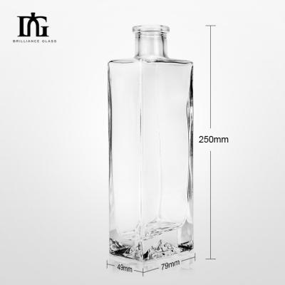 China 550ml Glass Bottles for Energy Drinks Custom Label Base Material Glass for sale