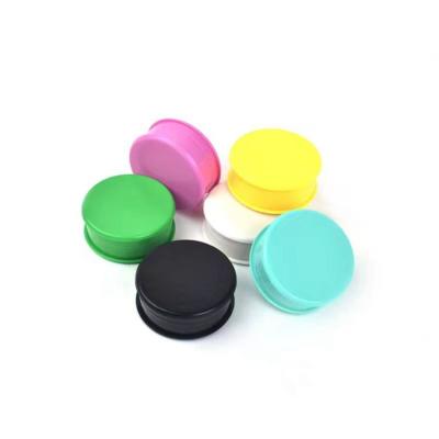 China Modern Style Tobacco Grinder Herb Spice Grinder Different Color Shisha Plastic Tobacco Grinder 2 Layer ABS for sale