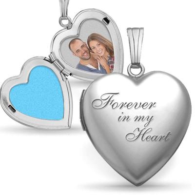 China VAF CLASSIC Custom Engraved Heart Pendant Necklace Pairs Stainless Steel Personalized Engraver Pendant Necklace for Couples Friends for sale