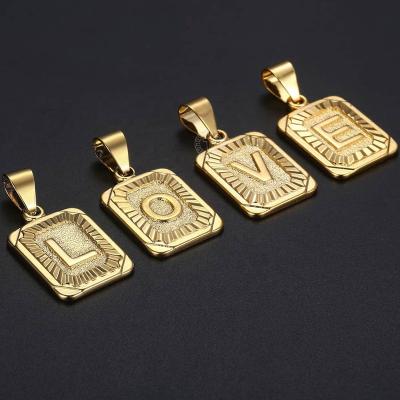 China Non-fading Initial Q Perline Lettere Alphabet Pendant Necklace Stainless Steel Necklace Letter Collana Alfabeto de VAF gold letter for sale