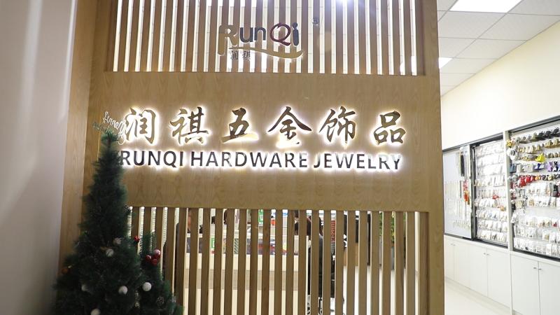 Verified China supplier - Dongguan Runqi Hardware Jewelry Co., Ltd.