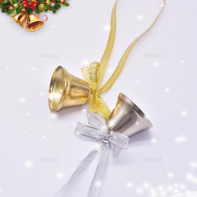 China Hot Sale Europe Factory Price Christmas Copper Horn Shape Bells With Ribbons for sale