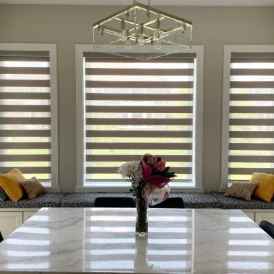 Κίνα Ηλεκτρικά τηλεχειριζόμενα κινητήρα Rainbow Zebra blinds για τη διαχείριση γραφείων προς πώληση