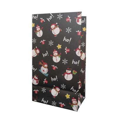 China Recyclable Product Innovative Christmas Gift Wrapping Paper Bag Small Snowman Printing Color Food Bag for sale