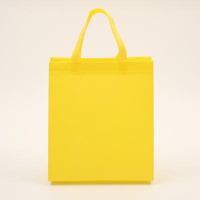 China Custom Recyclable Over Sized Hot Press Promotion PP White Portable Nonwoven Shopping Bag for sale