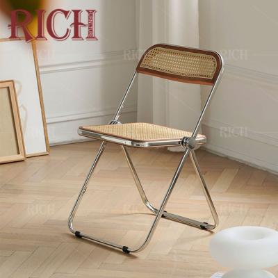 China Rattan Collapsible Wicker Seat Folding Casual Easy Fold Leisure Chairs Folding Chairs For Living Room Accent Foldable Chair for sale