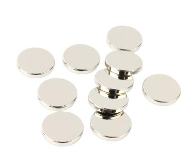 China Jewelry magnet factory direct supply of permanent magnets N52 disc 5x2mm performance magnet for sale