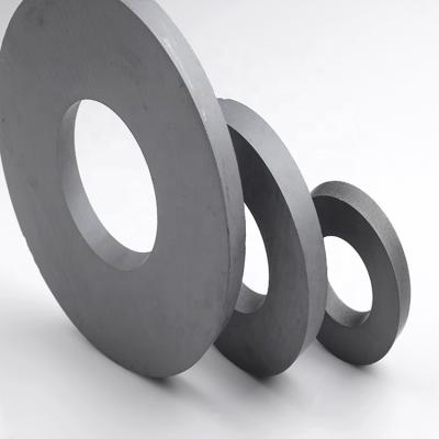 China Industrial Magnet Diametrically Magnetized Large Ferrite Ring Core Magnet for sale