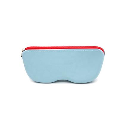 China New Arrival Silicone Pouch Women Simple Custom Cosmetic Makeup Bag Waterproof Travel Toiletry Bag for sale