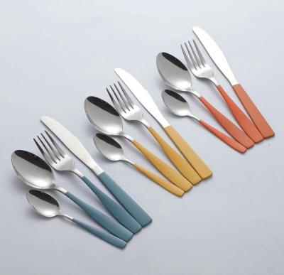 China Custom Cheap Viable Simple Royal Dinner Silver 4pcs Knife Fork Spoon 18-0 Stainless Steel Flatware Cutlery Set Wedding Party for sale