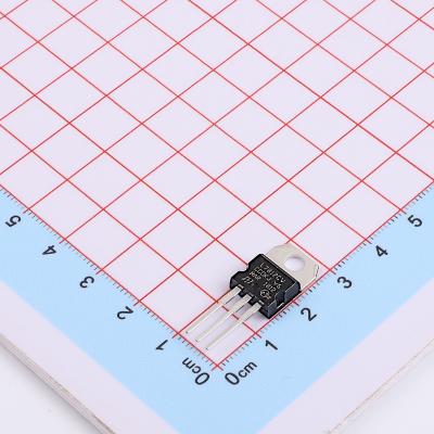 China High quality original 7812 three-terminal low voltage differential voltage TO220 1.5A 12V voltage regulator--BZSM3 new IC L7812CV for sale