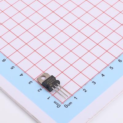 China New and original good quality low voltage differential voltage regulator IC TO-220 1.2A 37V LM317 LM317T/NOPB LM317T for sale