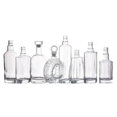 China Liquor Customized High Quality Glass Bottles For Whiskey Liquor 500ml Flint Glass Wine Bottles Wholesale for sale