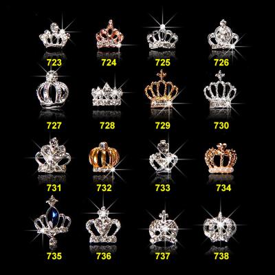 China Wholesale Trendy Glitter Crown Alloy Nail Art With Luxury Rhinestone Nail Metal Decoration Butterfly Brand Designer Crown Nail Charms for sale