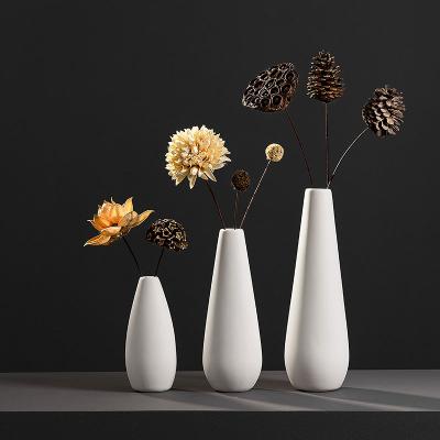 China Flower Eco-friendly Ceramic Vase Porcelain White Vase For Home Decor Nordic Matte Ceramic Vase Planter Flower Hotel Living Room Pot for sale