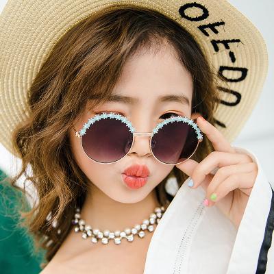 China Fashion Sun Glasses Queena Round Sunglasses Metal Flower Princess Decoration Kawaii Child Sun Glass Toddler Baby Kids Girls Eyewear for sale